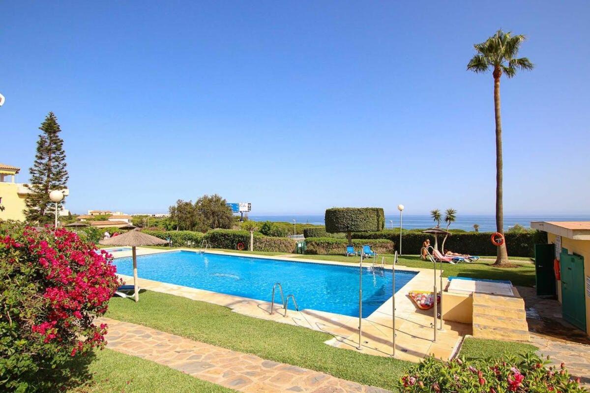 Precioso Atico En Cabopino - Marbella Appartement Buitenkant foto